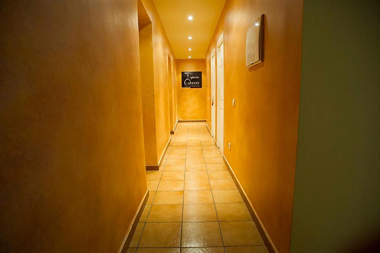 Hostal Velarde Talavera de la Reina Buitenkant foto