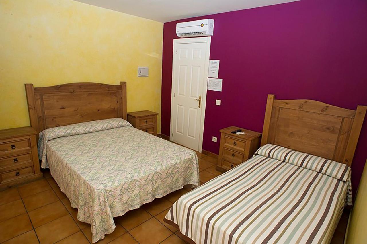 Hostal Velarde Talavera de la Reina Buitenkant foto